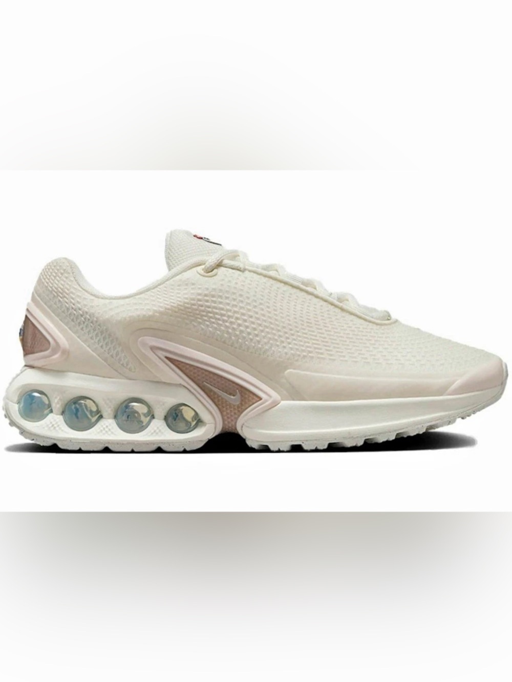 New in Box Nike Air Max DN Women's Athletic Shoes White & Pink